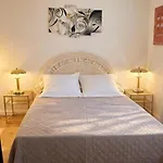 Maison Blanche Apartamento